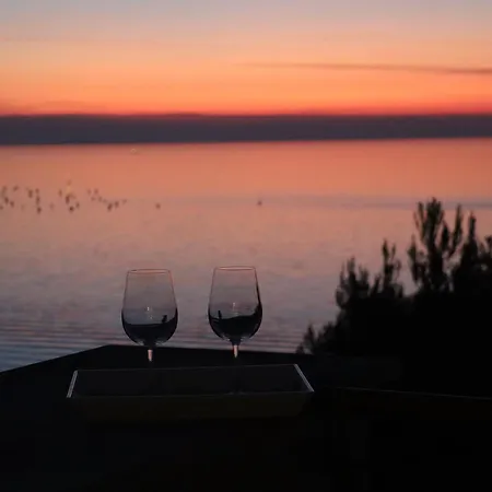 Portopiccolo - Terrazza Vista Castello 公寓